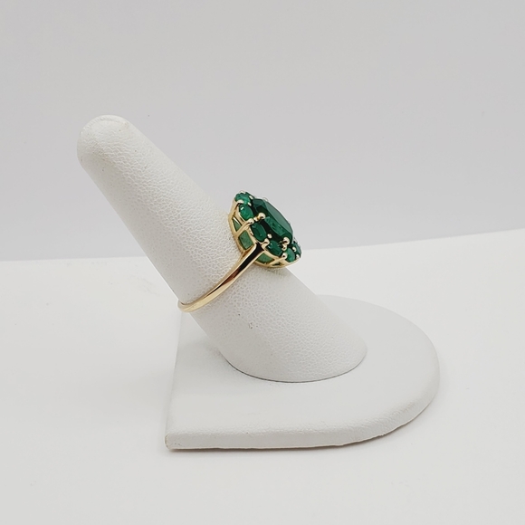 Genuine Green Onyx Halo Ring | Yellow Gold Plated 925 Sterling Silver - Picture 7 of 8